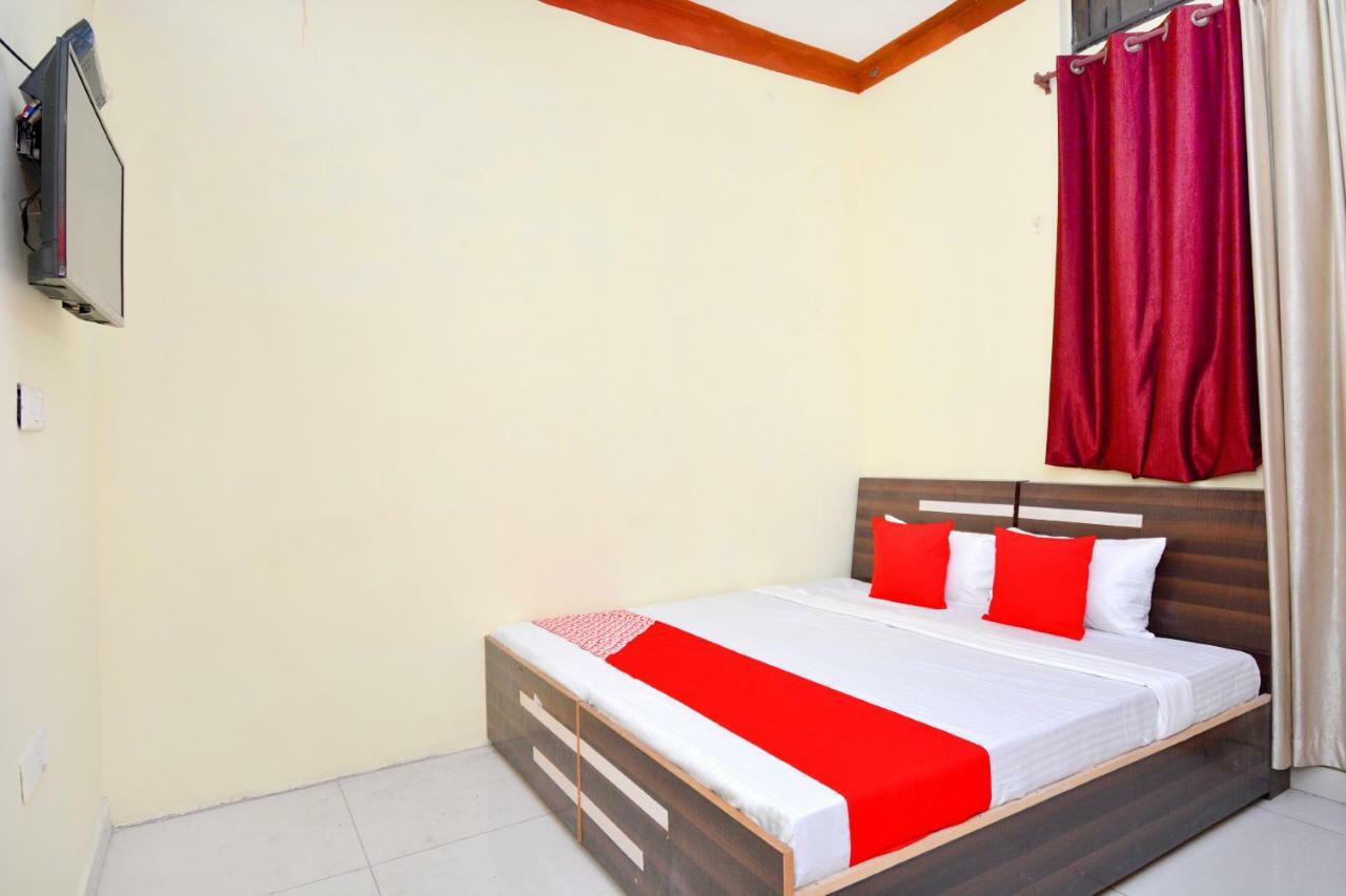 Oyo 40306 White House Hotel Jalandhar Room photo